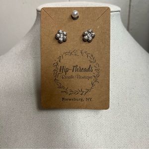 Brighton flower stud earrings